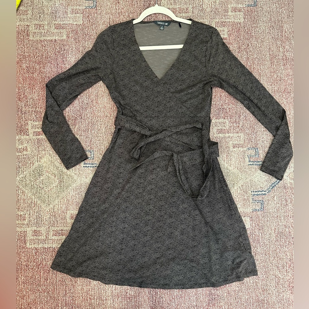 Toad & Co faux wrap dress in cocoa brown chevron print long sleeve fall size sm